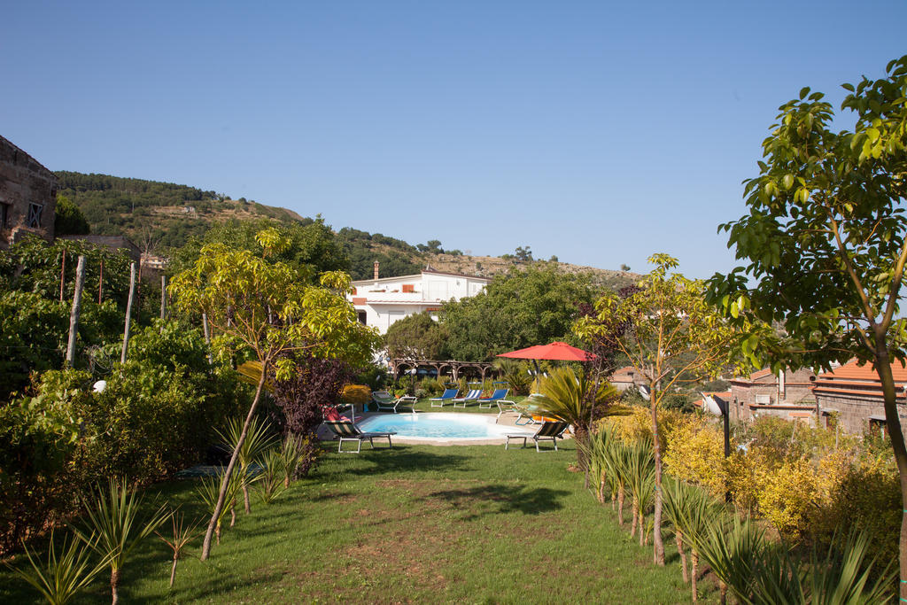 Villa Li Galli Сант-Агата-суи-Дуэ-Гольфи Экстерьер фото