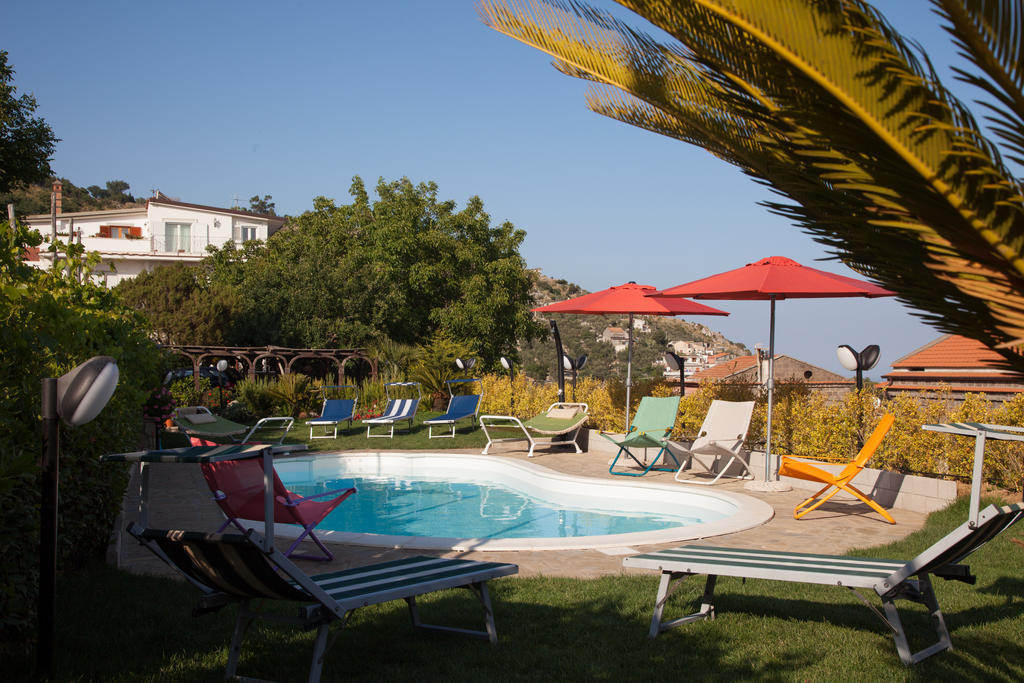 Villa Li Galli Сант-Агата-суи-Дуэ-Гольфи Экстерьер фото