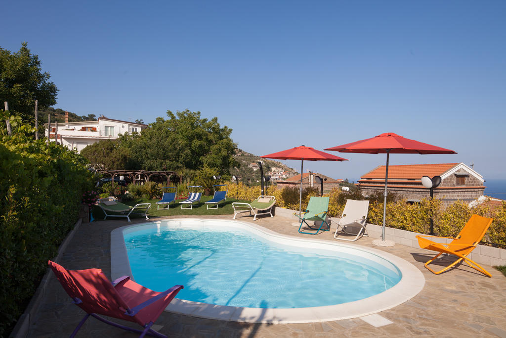 Villa Li Galli Сант-Агата-суи-Дуэ-Гольфи Экстерьер фото