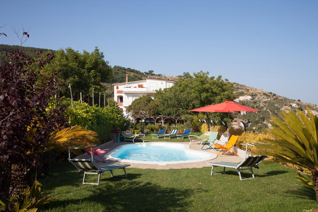 Villa Li Galli Сант-Агата-суи-Дуэ-Гольфи Экстерьер фото